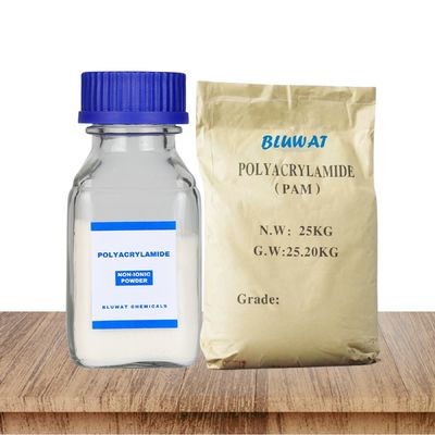 ซื้อ N630 Polyacrylamide นอนิออนิก สลัดหนาสารเคมีการกําจัดน้ําที่ใช้ในการทําความสะอาดน้ํา การผลิตออนไลน์