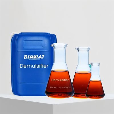 ซื้อ อุตสาหกรรม demulsifier สําหรับการบําบัดน้ําเสียที่มีน้ํามัน การผลิตออนไลน์