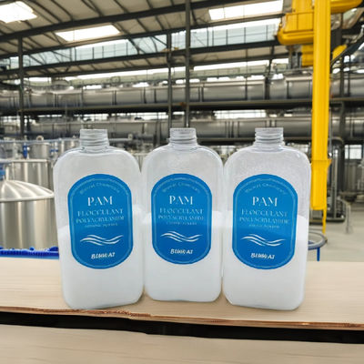 ผงเม็ดสีขาว Blufloc โพลีอะคริลาไมด์ APAM สำหรับกากแร่ CPAM สำหรับการลดน้ำออกจากกากตะกอนในละตินอเมริกา